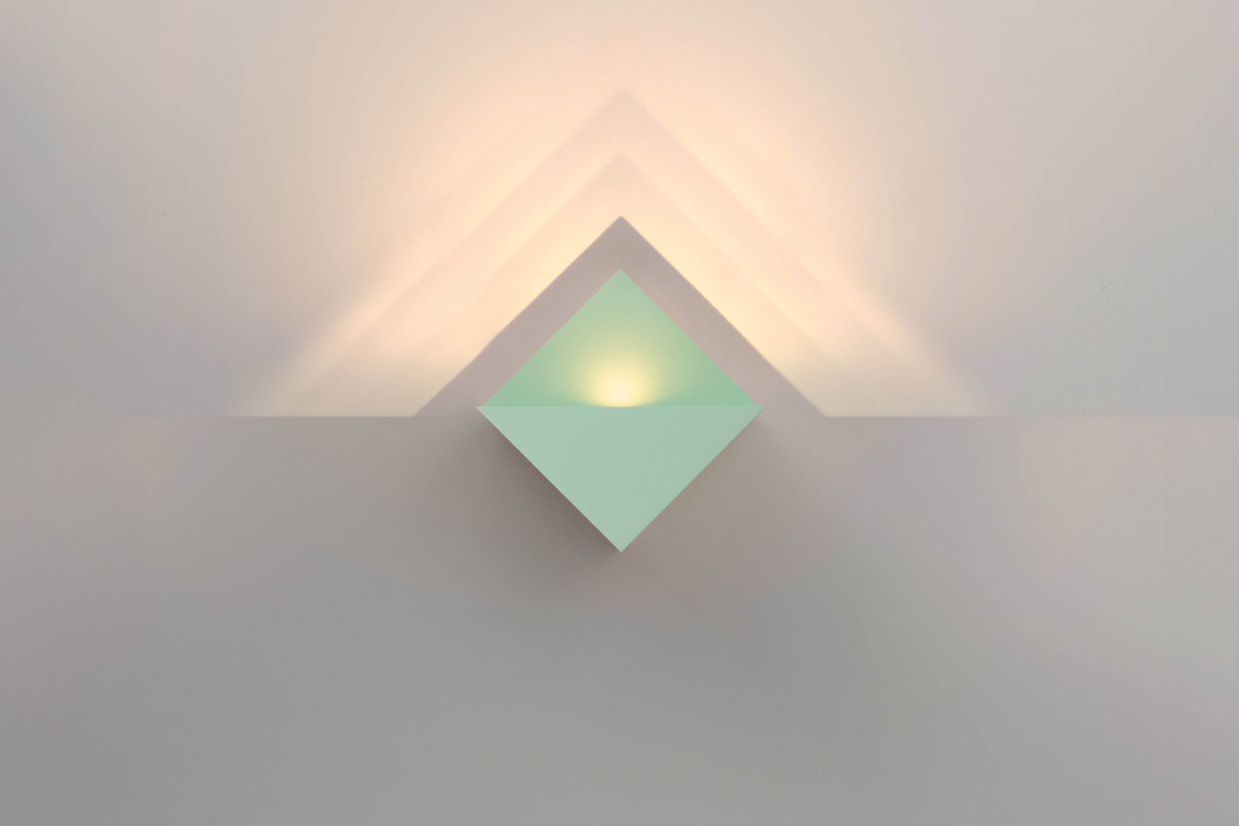 Modify Light Design CUSTOMIZABLE LIGHTING DESIGN ALLOWS GREATER CREATIVE FREEDOM